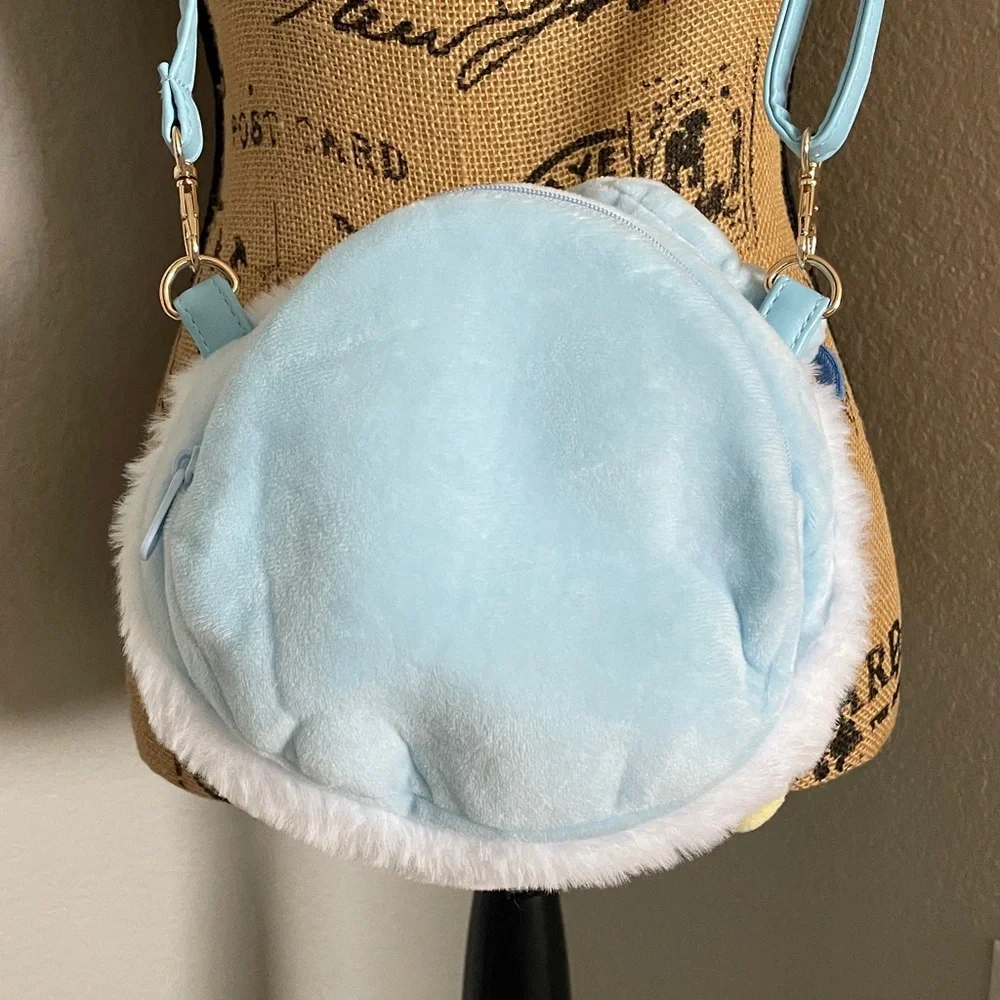 Donald Duck Plush Crossbody Bag by Disney Store Japan - Picture 4 of 7